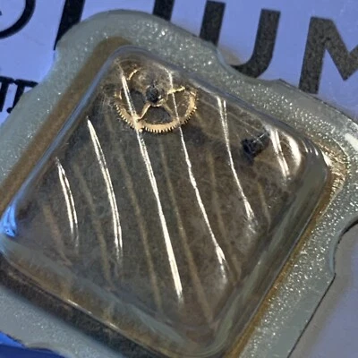 Omega 1000-1219 Center Wheel And Cannon Pinion NOS Cal 1000,1001,1002