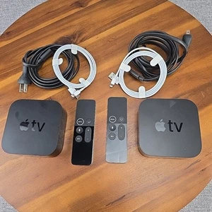 Coppia Apple TV Streaming 579C- A1842 con 2 telecomandi WCord non testati - Foto 1 di 10