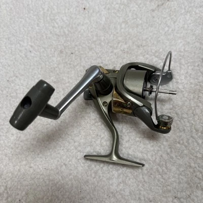 Shimano Symetre 2000 FH fishing reel made in Japan for parts - Image 1 of 4