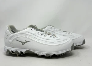 MIZUNO ' 9 SPIKE SWIFT 8 LOW ' METAL SOFTBALL CLEAT ' WOMENS SIZE 11 - Picture 1 of 4