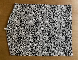 Seven Baby Sling Everyday Wrap Size 3 Black & White Pattern Infant Carry CUTE! - Picture 1 of 10