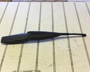 91 MERCEDES BENZ 300E 124 OEM WINDSHIELD WIPER ARM BOSCH - Picture 1 of 10