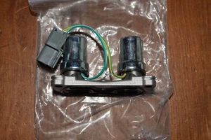 Solenoide de bloqueo de transmisión para 1992-2000 Honda Civic 1.5L 1.6L 28300-p24-j01 - Imagen 1 de 4