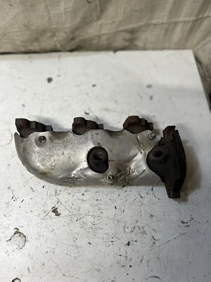 2007 Ford taurus rear exhaust manifold 4F1E-9430-BB - Image 1 of 4