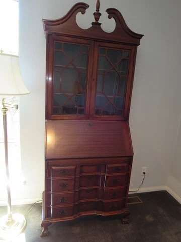 Chippendale 20's Mahogany Secretary 4 Dwr Drop Front Desk Ball Claw Feet XLNT Cover