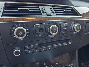 BMW 535i 2008-2010 panel de control de temperatura (la radio se vende por separado) - Imagen 1 de 12