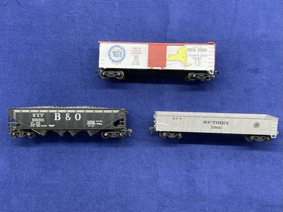 3 Pice HO Scale Rolling Stock - Image 1 of 4