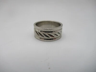 Vintage Sterling Silver Fancy Band - Image 1 of 4