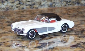 Matchbox Collectibles Ultra 1957 Chevy Corvette Diecast Model Car CCV03/SA 1:43 - Picture 1 of 5