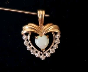 10k Gelbgold Opal Herz Anhänger - Bild 1 von 15