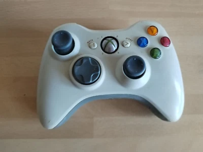 Official Microsoft Xbox 360 Wireless Controller Pad Genuine Original - Image 1 of 4