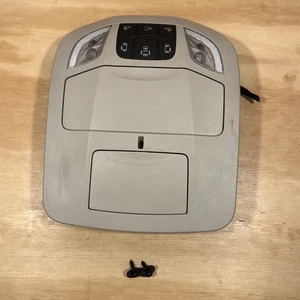 Chrysler Pacifica 2017-2020 consola aérea domo mapa luz OEM 6ES94PD2AC - Imagen 1 de 9