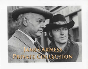 Foto # 8 James Arness Gunsmoke Marshal Dillon Alias Smith & Jones - Imagen 1 de 2