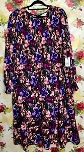 TERRA & SKY LADIES PLUS SIZE FLORAL MAXIES DRESS SIZE 4X (28 - 30W) - Picture 1 of 5