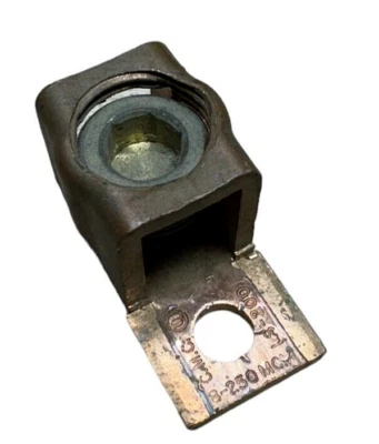 C.M.C. LS-200 Terminal Lug Copper #8-250 MCM, 8-250MCM **Free Shipping** - Image 1 of 4