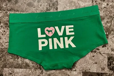 CALCINHA BOYSHORT NOVA COM ETIQUETAS VICTORIA'S SECRET ROSA ORIGINAL VERDE CORAÇÃO DE CACHORRO LOGOTIPO GROSSO - Imagem 1 de 3