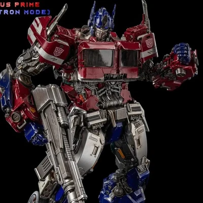 Transformers: Bumblebee DLX Optimus Prime (Cybertron Mode) - Image 1 of 4