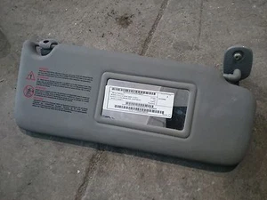 ALETTA PARASOLE DX RENAULT CLIO (01-10) 5P. - Picture 1 of 1