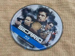 Sicario / Sicario Day of the Soldado Blu-ray (discs only) - Picture 1 of 4
