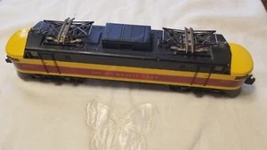 Lionel n. 2351 The Milwaukee Road - Giallo / Nero / Rosso - Condizioni medie - - Foto 1 di 23