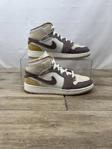 Nike Air Jordan 1 Mid SE Craft Inside Out/Taupe Size 6 Youth Women’s 7.5 - Picture 1 of 10