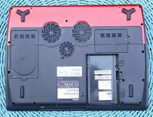 Toshiba Qosmio X305 Cover inferiore base - Foto 1 di 3