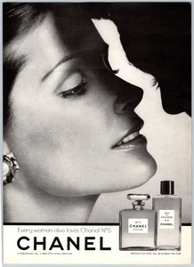 1970 YOUNG WOMAN CHANEL No. 5 PERFUME Vintage 8"X11" Magazine Ad 1970's HTN38 - Picture 1 of 1