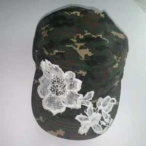 Camo hat with white flower #010B. - Picture 1 of 5