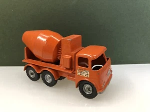 Matchbox Series Kingsize ERF Ready-Mix Concrete Truck Orange (Unboxed) - Picture 1 of 12