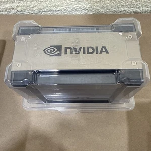 NVIDIA Tesla H100 Tensor Core 80GB HBM3 SXM5 GPU 965-2G520-0900-000 - Picture 1 of 6