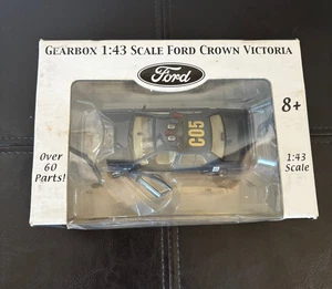 GEARBOX ~ Die-Cast 1:43 FORD CROWN VICTORIA Sheriff Car ALAMEDA COUNTY - Picture 1 of 7
