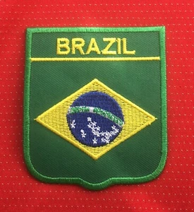 BRAZIL COUNTRY FLAG SOUTH AMERICA FOOTBALL WORLD CUP BADGE IRON SEW ON PATCH - Foto 1 di 1