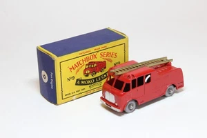 Matchbox Lesney MB 9 Merryweather Fire Engine - GPW - Picture 1 of 4