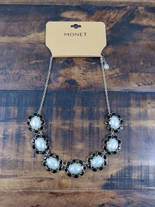 Collar Monet Flower Statement negro, blanco y dorado - Imagen 1 de 6