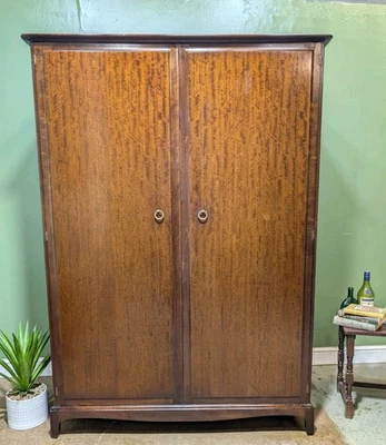 Vintage Stag Minstrel Large Double Wardrobe Mid Century Mahogany - Image 1 of 4