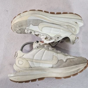 Nike Para Hombre X Sacai VaporWaffle Tenis Correr Entrenador Zapatos Blanco Talla 4 Reino Unido - Imagen 1 de 16