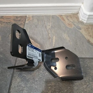 Genuine Ford Inner Bracket PC3Z-17788-A - Picture 1 of 5