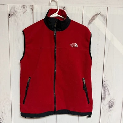 Chaleco polar vintage The North Face para mujer borde rojo/negro mediano usado en excelente estado Foto 1 de 4