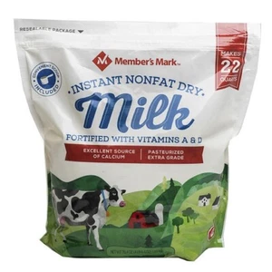 Member's Mark Non-Fat Instant Dry Milk (70.4 oz.) - Picture 1 of 2