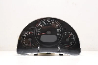 Cuadro de instrumentos velocímetro Volkswagen Beetle F20855 2012 136.057 millas OEM Foto 1 de 4