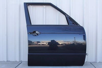 v404  2003 - 2009 Land Rover Range Rover Door Shell RH Front Right Passenger OEM - Image 1 of 4