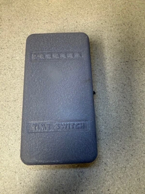 AMF Paragon 4003-00S Clock Operated Switch Timer. NEW NO BOX. - Image 1 of 4