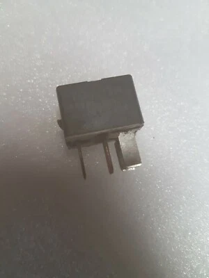 Toyota Celica 1.8 relé de gasolina 90987-02020 Foto 1 de 3