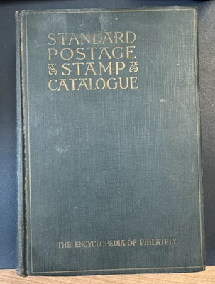 Standard Postage Stamp Catalogue 1946 / Vol 1 et Vol 2 reunis / RARE / 942 pages - Photo 1/4