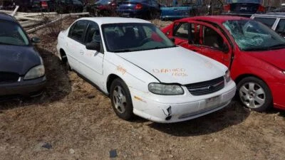 LIMPIADOR DE AIRE 2,2 L SE ADAPTA 02-05 GRAND AM 121896 Foto 1 de 4