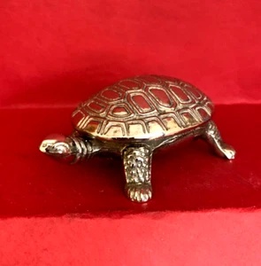 TURTLE SMALL SOLID METAL BOX IN THE SHAPE OF A TURTLE  TORTUGA - Imagen 1 de 20