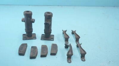 MERCEDES--BENZ R107 560SL 450SL 380SL, PAR DE AMORTECEDORES DE IMPACTO PARA-CHOQUE TRASEIRO - Imagem 1 de 4