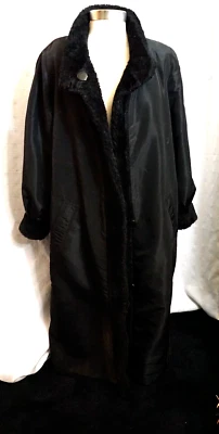 Abrigo largo vintage J Percy para Marvin Richards L P negro reversible imitación piel Foto 1 de 4