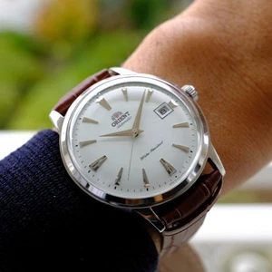 Reloj Automático ORIENT Esfera Blanca Correa de Cuero Clásico Estilo de Vestido Icono - Imagen 1 de 6