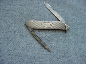 ULSTER KNIFE CO. Diagonally Embossed Sterling Silver Lobster Pattrn Pocket Knife - Picture 1 of 6